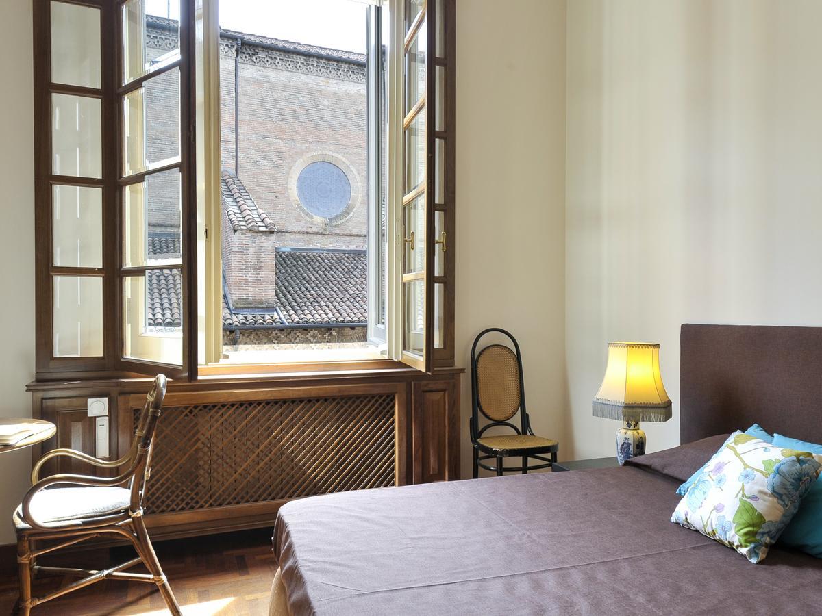 Ur-Nest Strada Maggiore Bologna Bagian luar foto