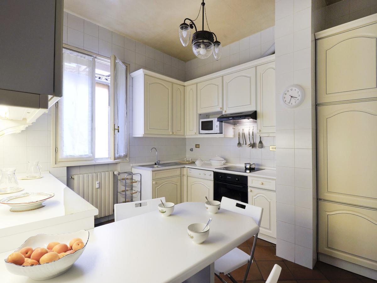 Ur-Nest Strada Maggiore Bologna Bagian luar foto