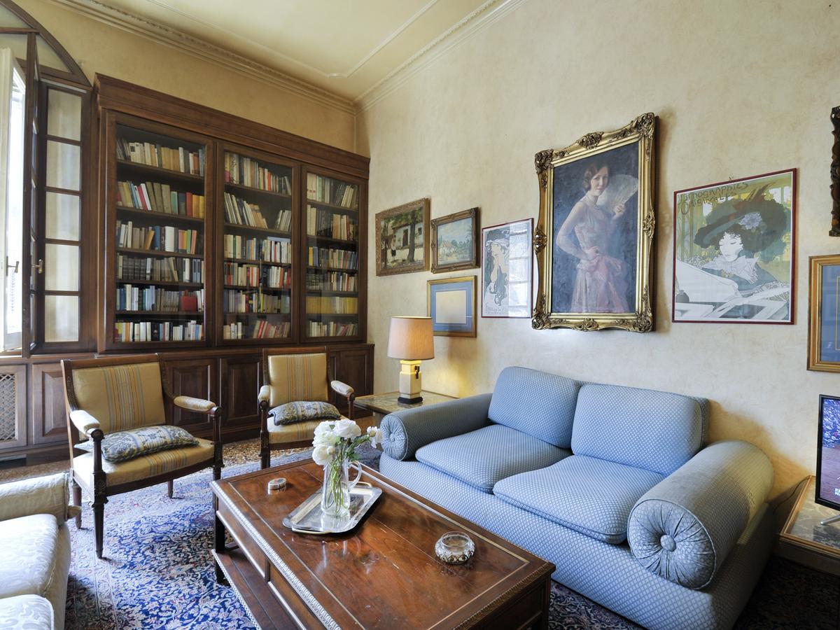 Ur-Nest Strada Maggiore Bologna Bagian luar foto