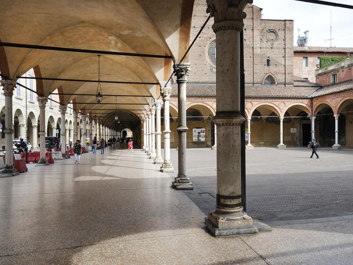 Ur-Nest Strada Maggiore Bologna Bagian luar foto